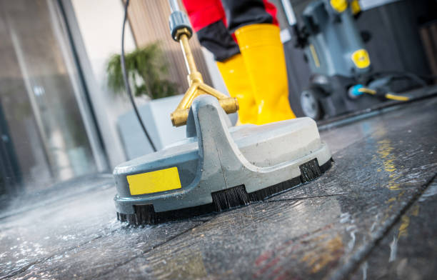 Best Commercial Building Pressure Washing  in Oil City, PA